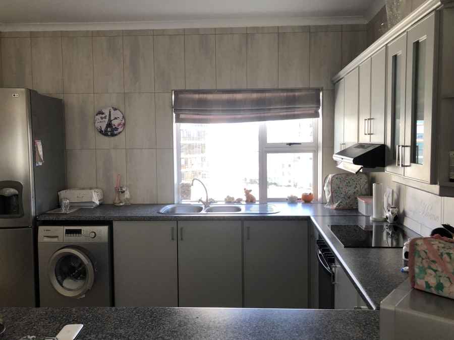 3 Bedroom Property for Sale in Strand North Western Cape